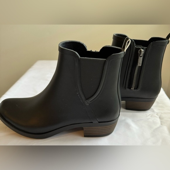 Lucky Brand Women’s Bunita Ankle Rain Bootie Size 8M - Picture 5 of 11